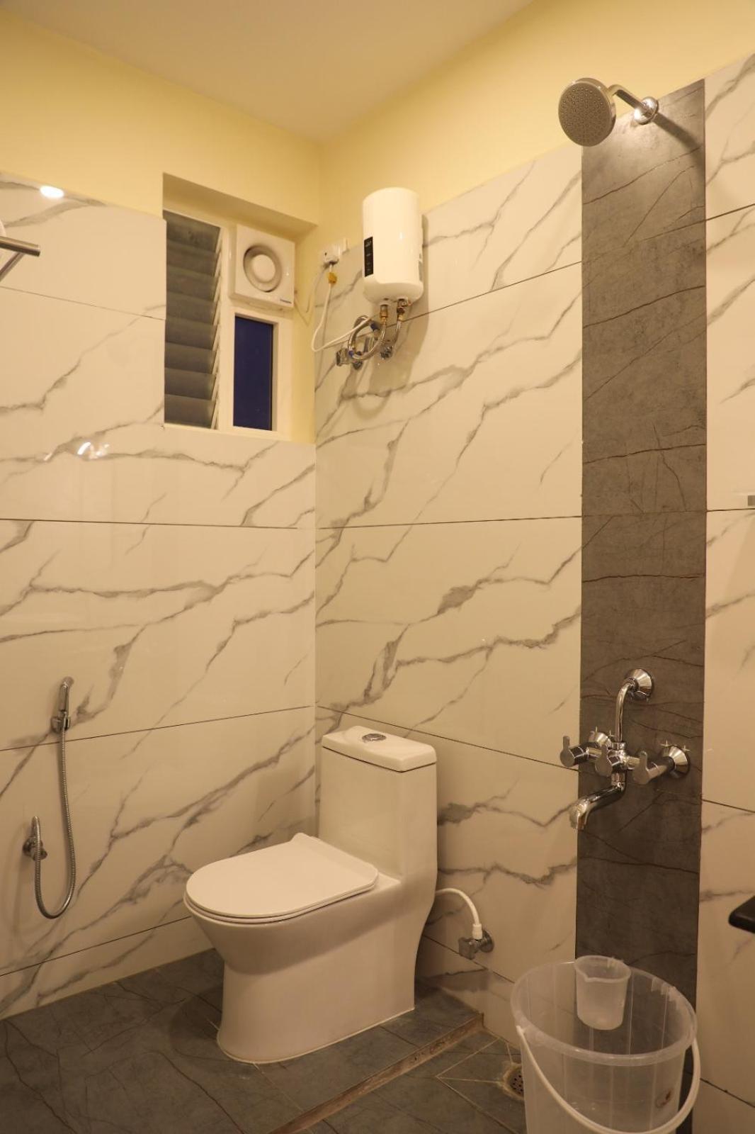 Hotel Green Parrot Madurai Extérieur photo